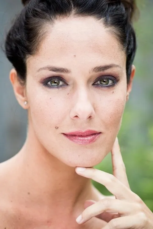 Pilar Valdés ha trabajado con María Bello en 1 ocasiones