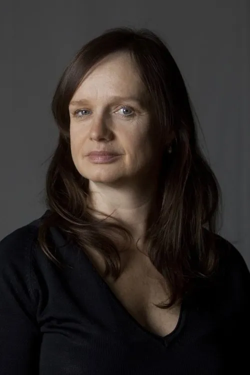 Maria Kulle interpretando a Margit Gärdestad