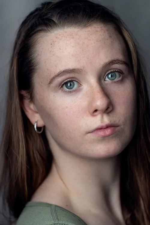 Maria Laird interpretando a Young Collette