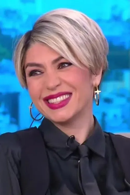 Maria Markou — personaje: Self - Chaser