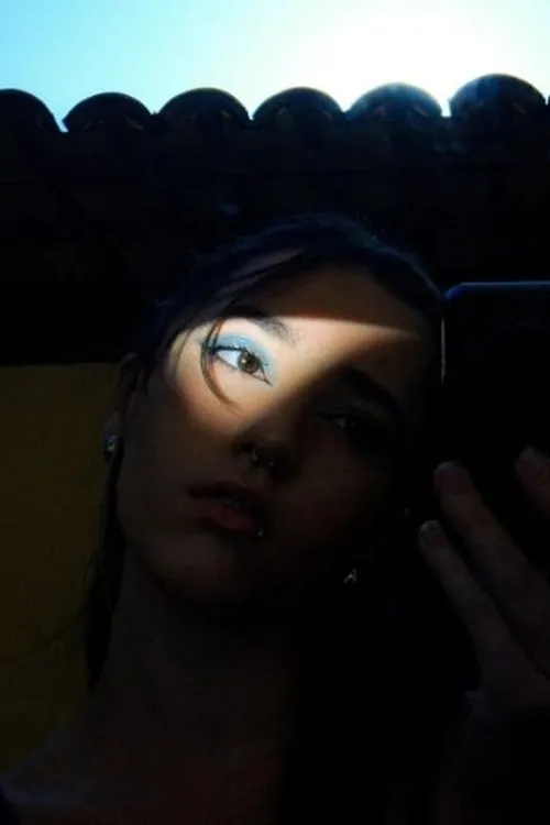 Lola Lessa ha trabajado con Mariana Asth en 1 ocasiones