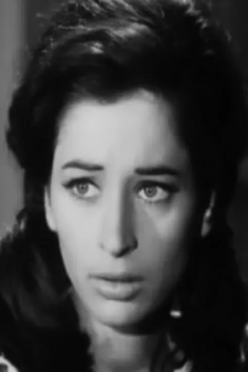 Mariana Kourakou interpretando a herself