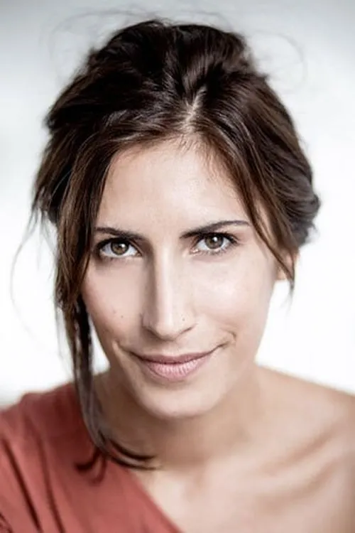 Sandrine Salyères ha trabajado con Marie Catrix en 1 ocasiones