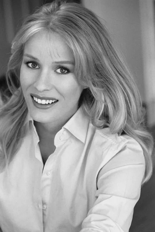 Marie-Line Grinda interpretando a Ashley