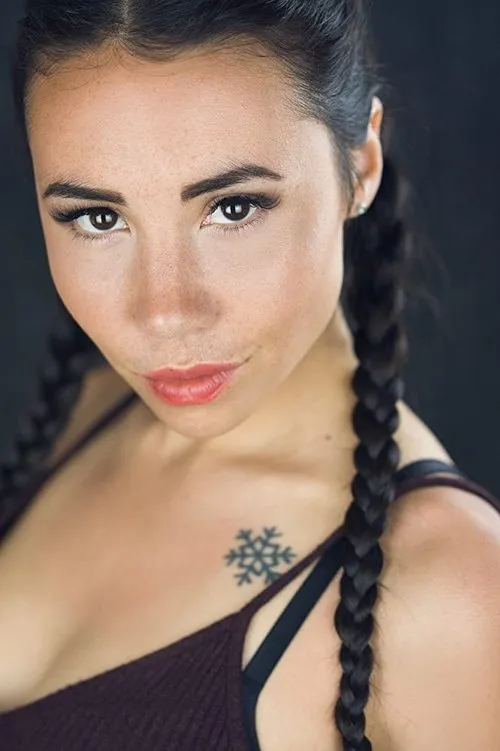 Marika Sila interpretando a Melina