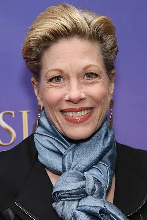 Marin Mazzie interpretando a Guinevere