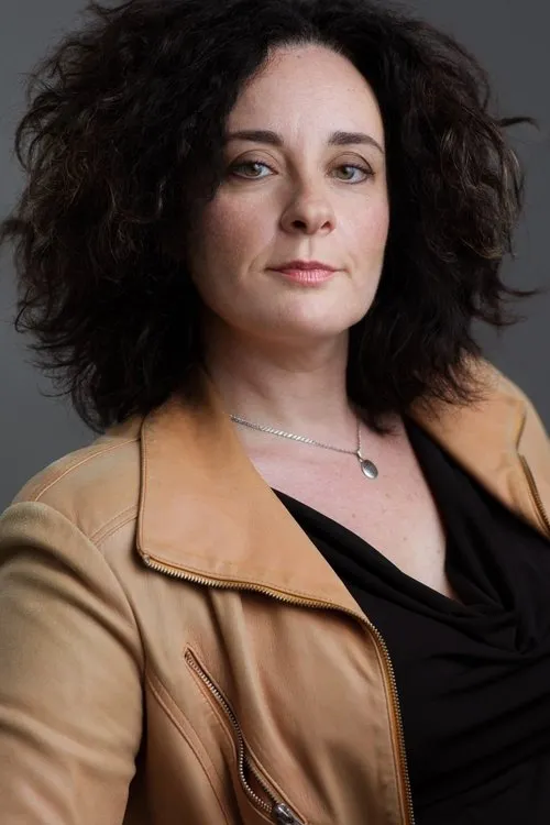 Derrick Hudson-Bush ha trabajado con Marina Gordon en 1 ocasiones