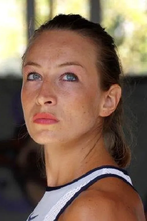 Marina Sakharov interpretando a Self