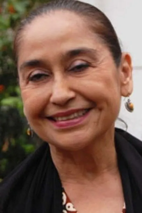 Marini Soerjosoemarno interpretando a 