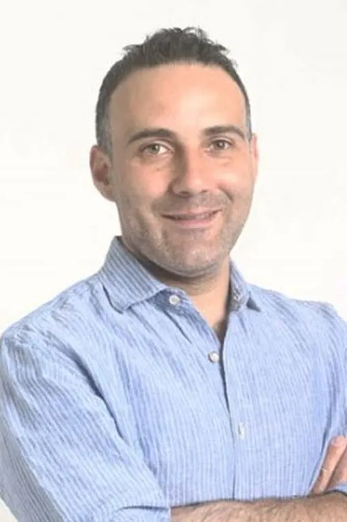 Marinos Hatzivasileiou — personaje: ?????