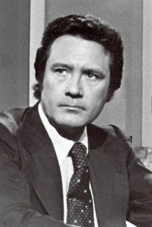 Mario Beut interpretando a Andrés