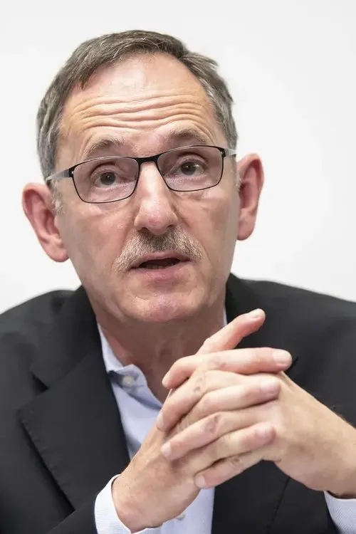 Marcel Reif ha trabajado con Mario Fehr en 1 ocasiones