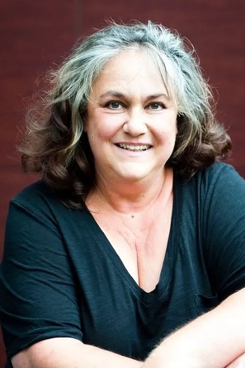 Marion Breckwoldt interpretando a Betty