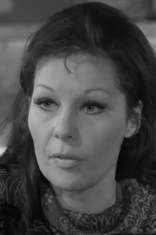 Marita Böhme interpretando a 