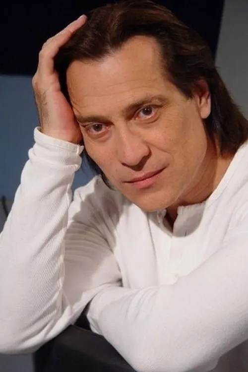 Nicolae Cristache ha trabajado con Marius Bodochi en 1 ocasiones