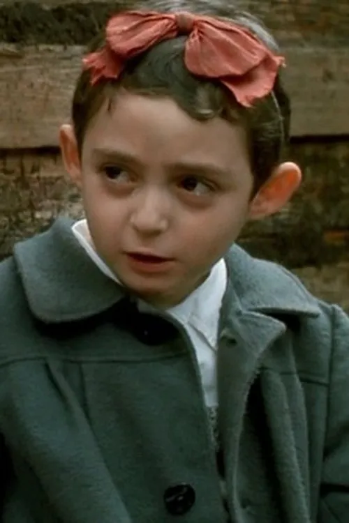 Mariya Baranova interpretando a Katya (10 years)