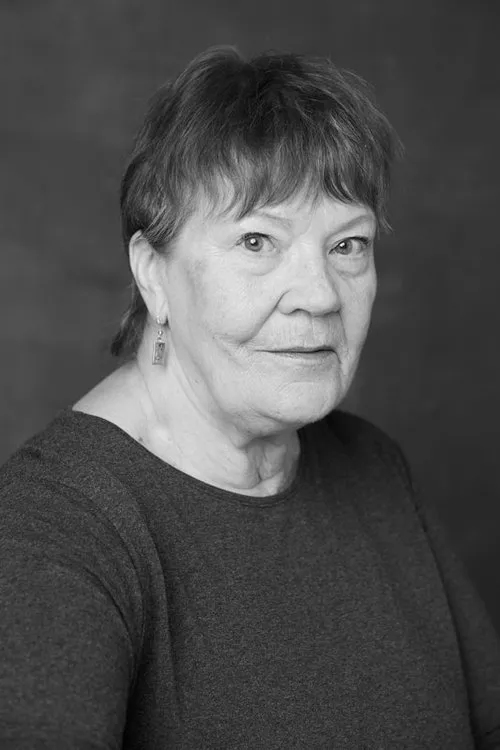 Marja Myllylä interpretando a Fanni