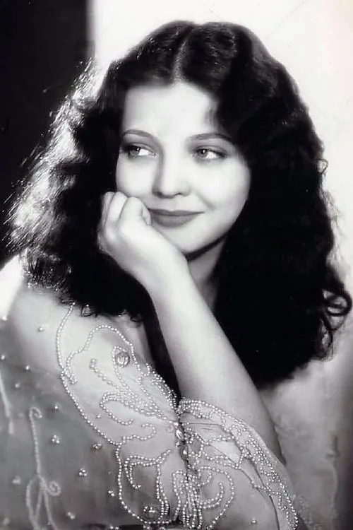 Marjorie Whiteis interpretando a Marie de Chauvalons