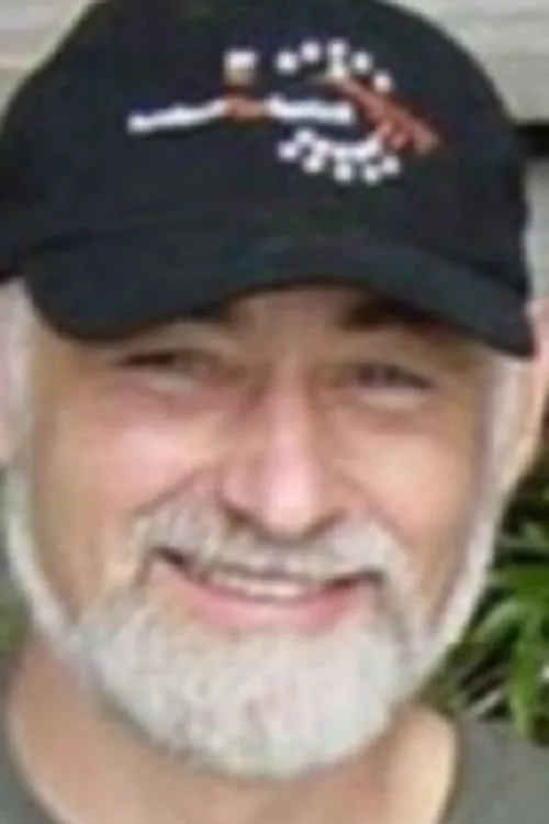 Lew Saunders ha trabajado con Mark Adler en 1 ocasiones