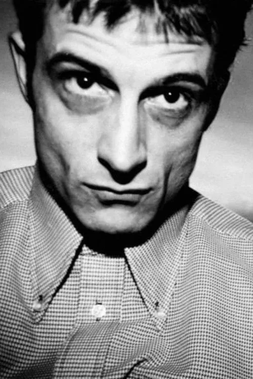 Mark Brydon interpretando a Himself