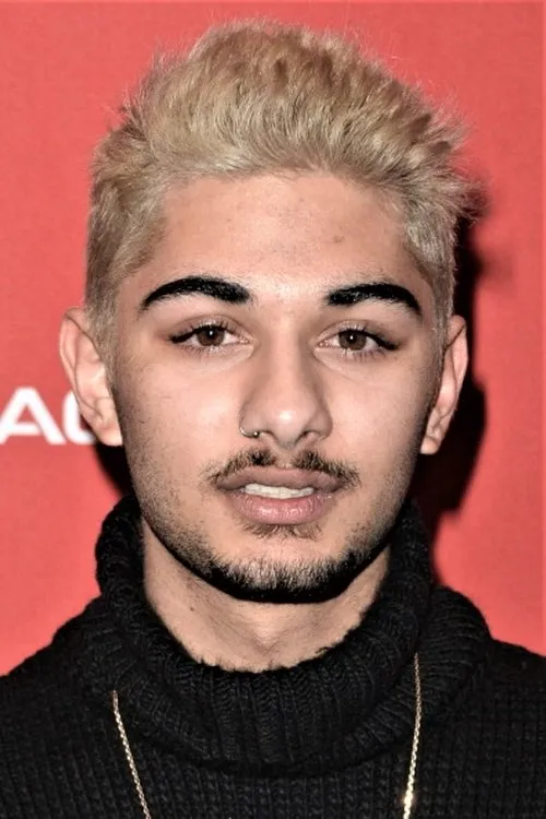 Mark Indelicato — personaje: Damien