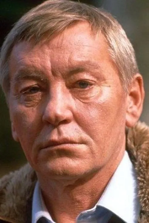 Mark McManus interpretando a Taggart