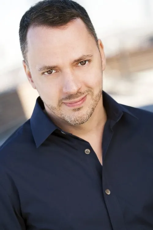 Mark Price interpretando a