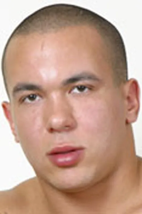 Mark Summers interpretando a (Archive Footage)