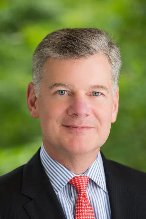 Natalie Brunell ha trabajado con Mark Yusko en 1 ocasiones