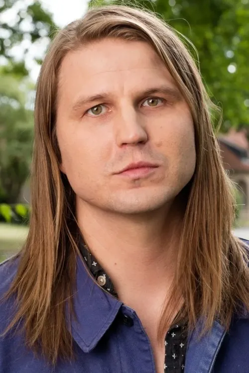 Markus Krunegård — personaje: Self - Guest