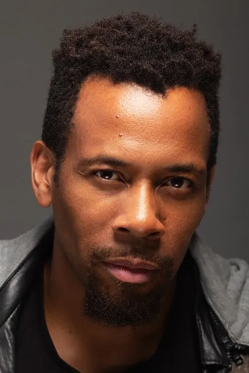 Ciro Suarez ha trabajado con Marques Buford en 1 ocasiones