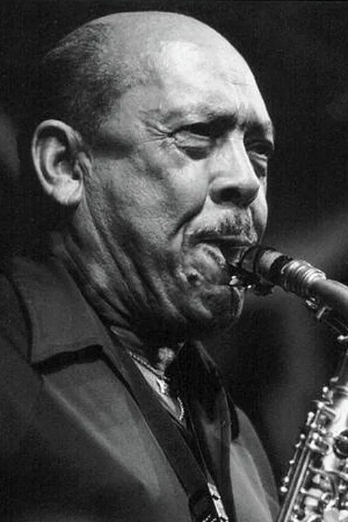 Marshal Royal interpretando a Self