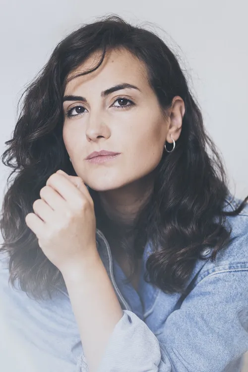 Agustina Leoni ha trabajado con Marta Matute en 1 ocasiones