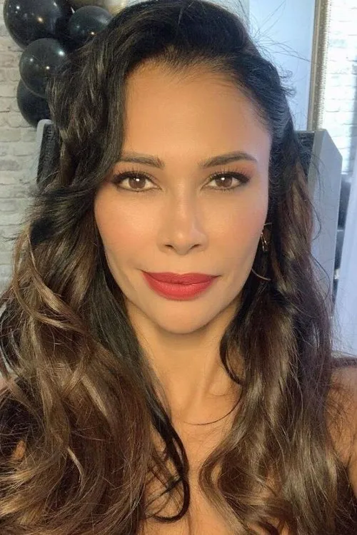 Carlos Serrato ha trabajado con Martha Isabel Bolaños en 1 ocasiones