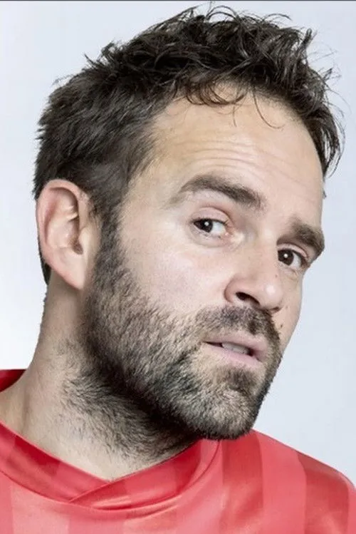 Martijn Crins interpretando a Robert Janssen