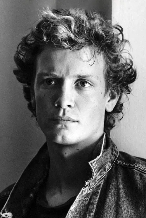 Raymond Thiry ha trabajado con Martijn Lakemeier en 5 ocasiones