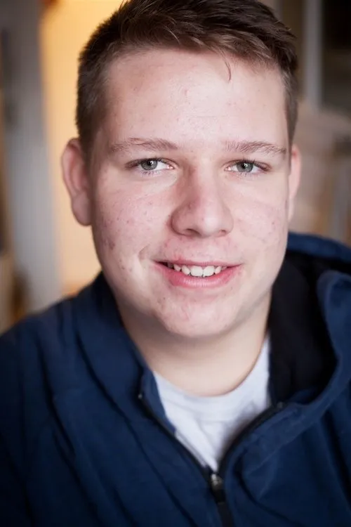 Martin Daquin interpretando a Noé