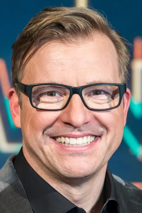 Martin Klempnow interpretando a Bojko