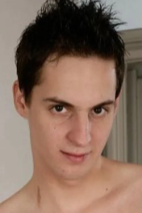 Martin Rool interpretando a 