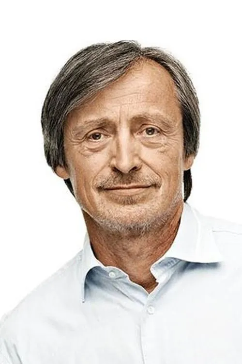 Martin Stropnický interpretando a Petr Svejcar (voice)