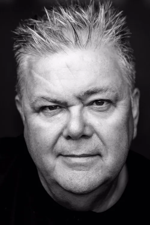 Martyn Ellis — personaje: Big Al