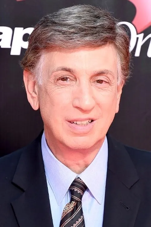 Marv Albert interpretando a Narrator / Host