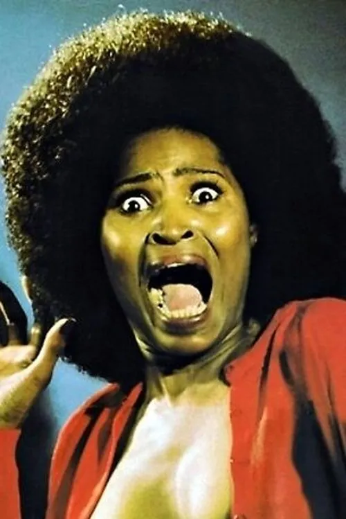 Marva Farmer interpretando a Bella