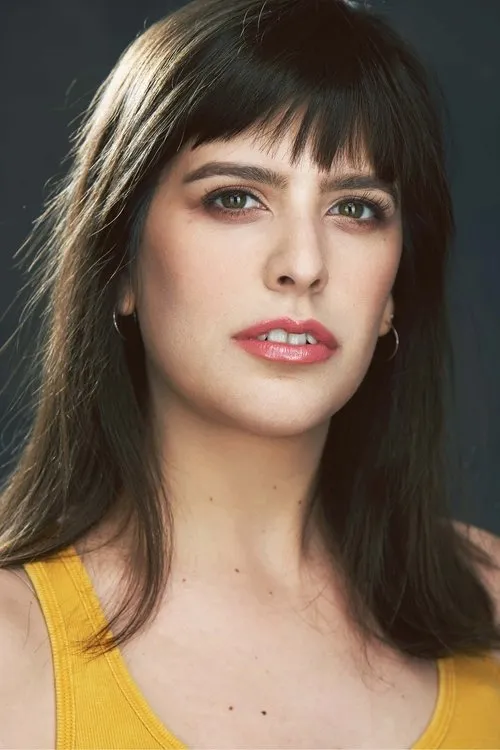 Luke Kim ha trabajado con Mary Claire Smythe en 1 ocasiones