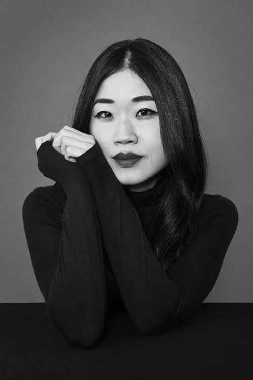 Mary Weaver ha trabajado con Mary H.K. Choi en 1 ocasiones