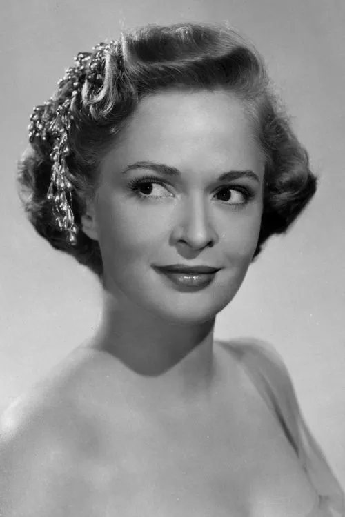 Mary Healy interpretando a Joan Marshall