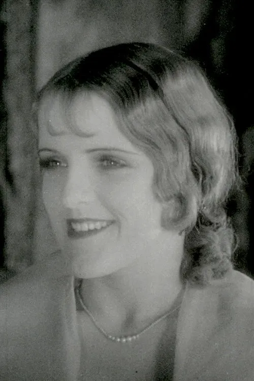 Alma Bennett ha trabajado con Mary Maybery en 3 ocasiones