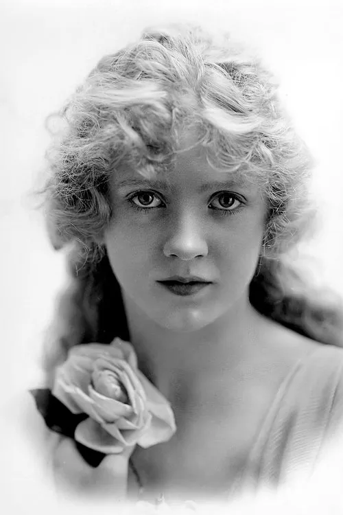 Mary Miles Minter interpretando a Pat