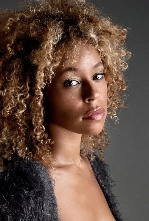 Mariam Torres ha trabajado con Mary Ruiz en 1 ocasiones