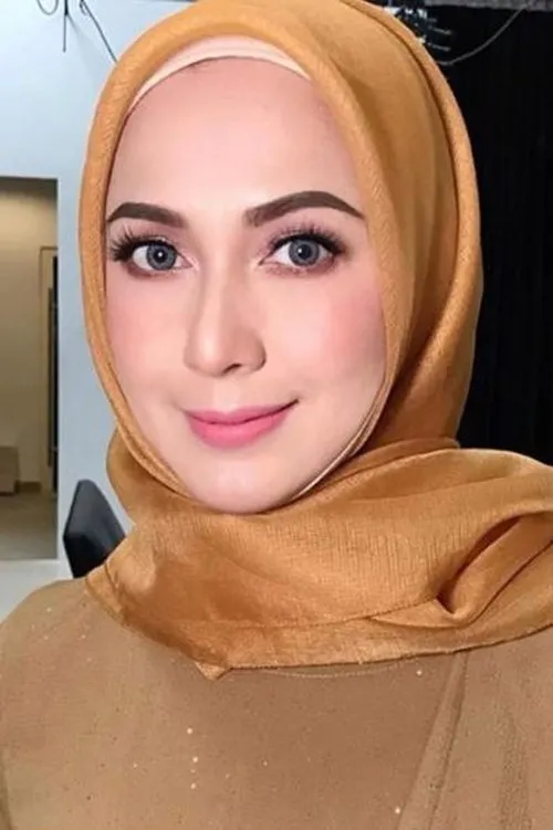 Mas Anizan — personaje: Pn Seri Norizan